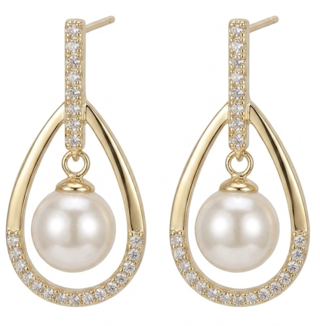 Aros Perlas Colgantes Enchapado en Oro 18K