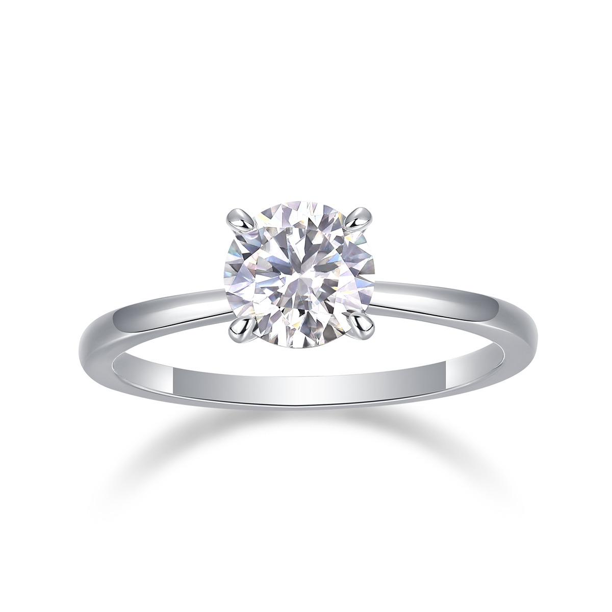 Anillo Solitario Redondo de Moissanita en Plata 925