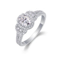Anillo Oval Halo con Banda Pavé de Moissanita en Plata 925