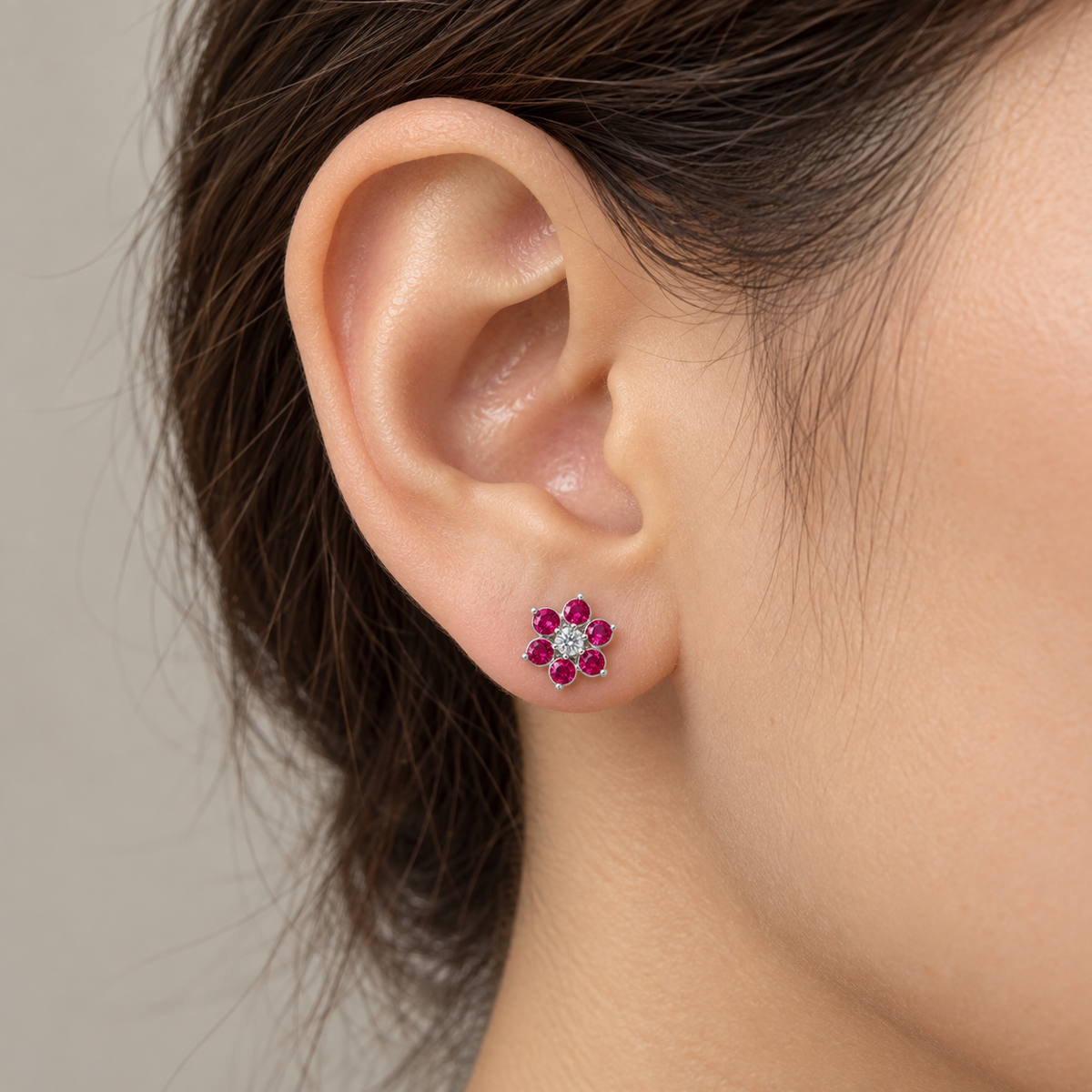 Aros Flor con Seis Pétalos de Plata 925