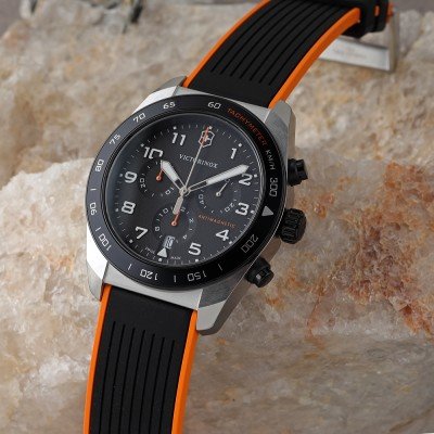 Reloj Victorinox Swiss Army Chrono Correa Caucho Negro/Naranjo 242050
