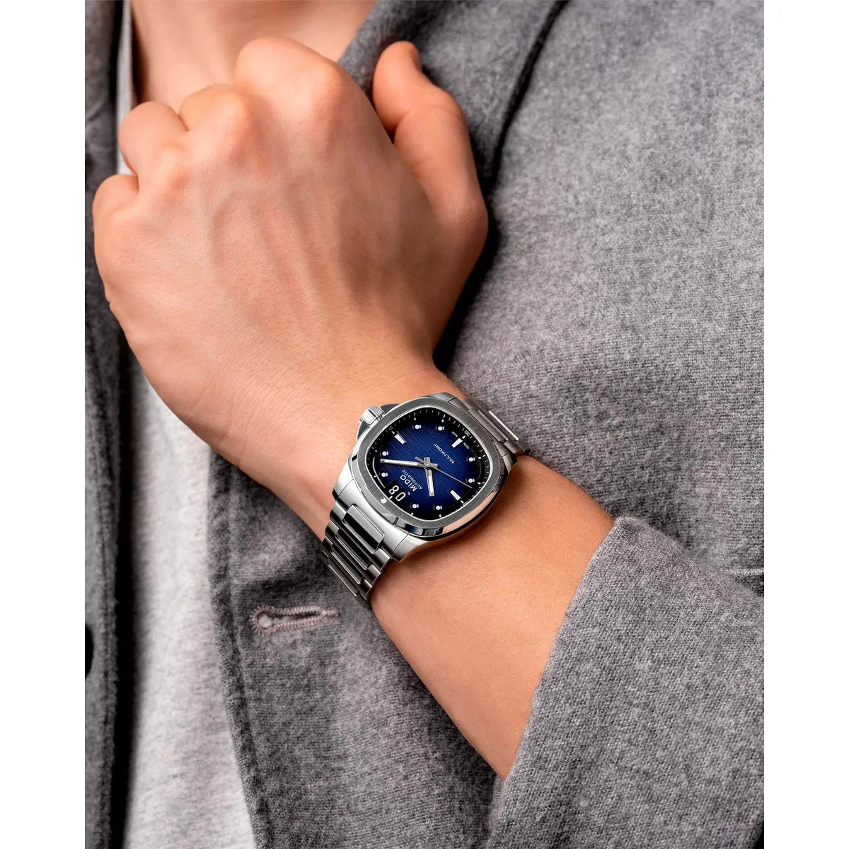 Reloj Mido Multifort TV Big Date Acero Azul M495261104100