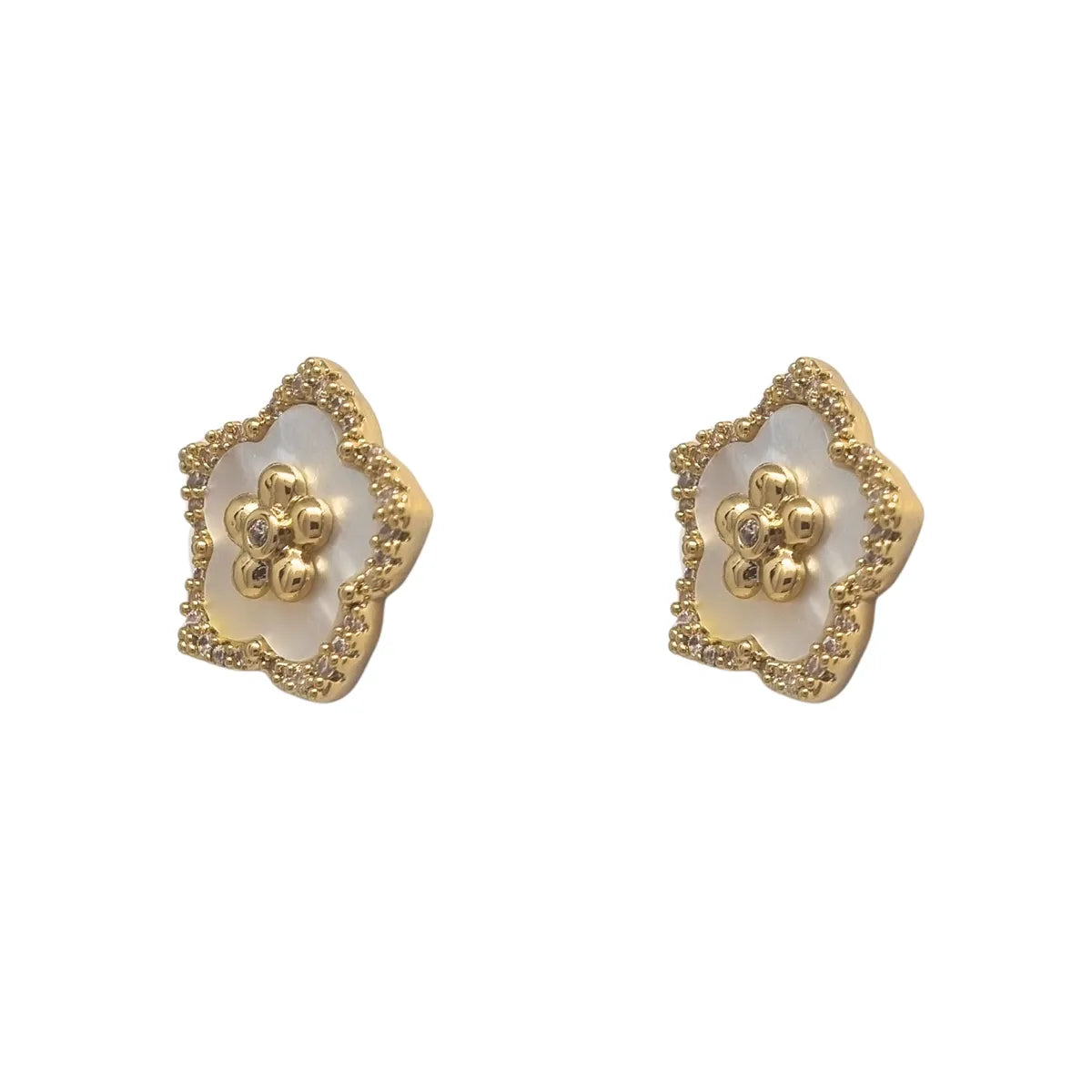 Aros Flor Nacar Enchapado en Oro de 18k
