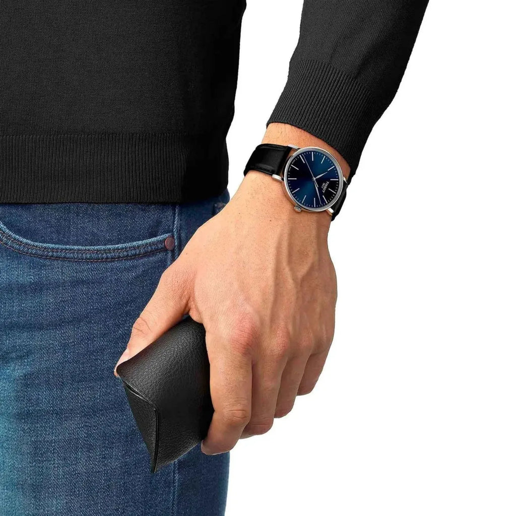 Reloj Tissot Everytime Medium Cuero Azul T1434101604100