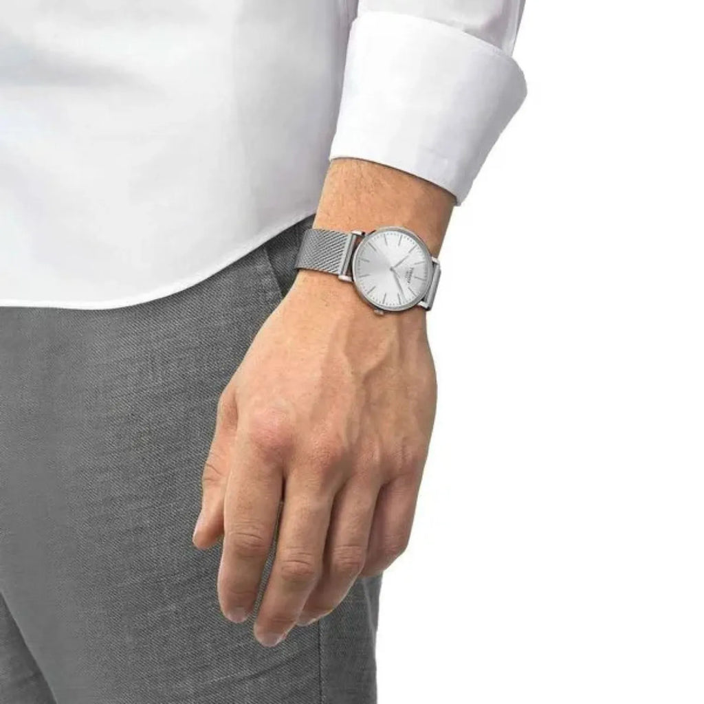 Reloj Tissot Everytime Medium 40MM T1434101101100