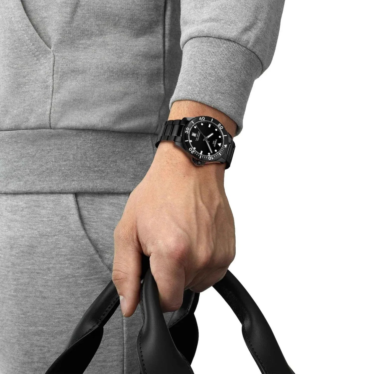 Reloj Tissot Seastar 1000 Negro 40MM T1204103305100