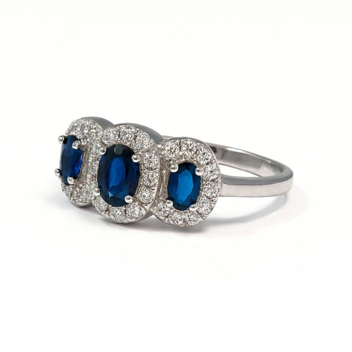 Anillo Tres Rosetas Plata Rodinada 925